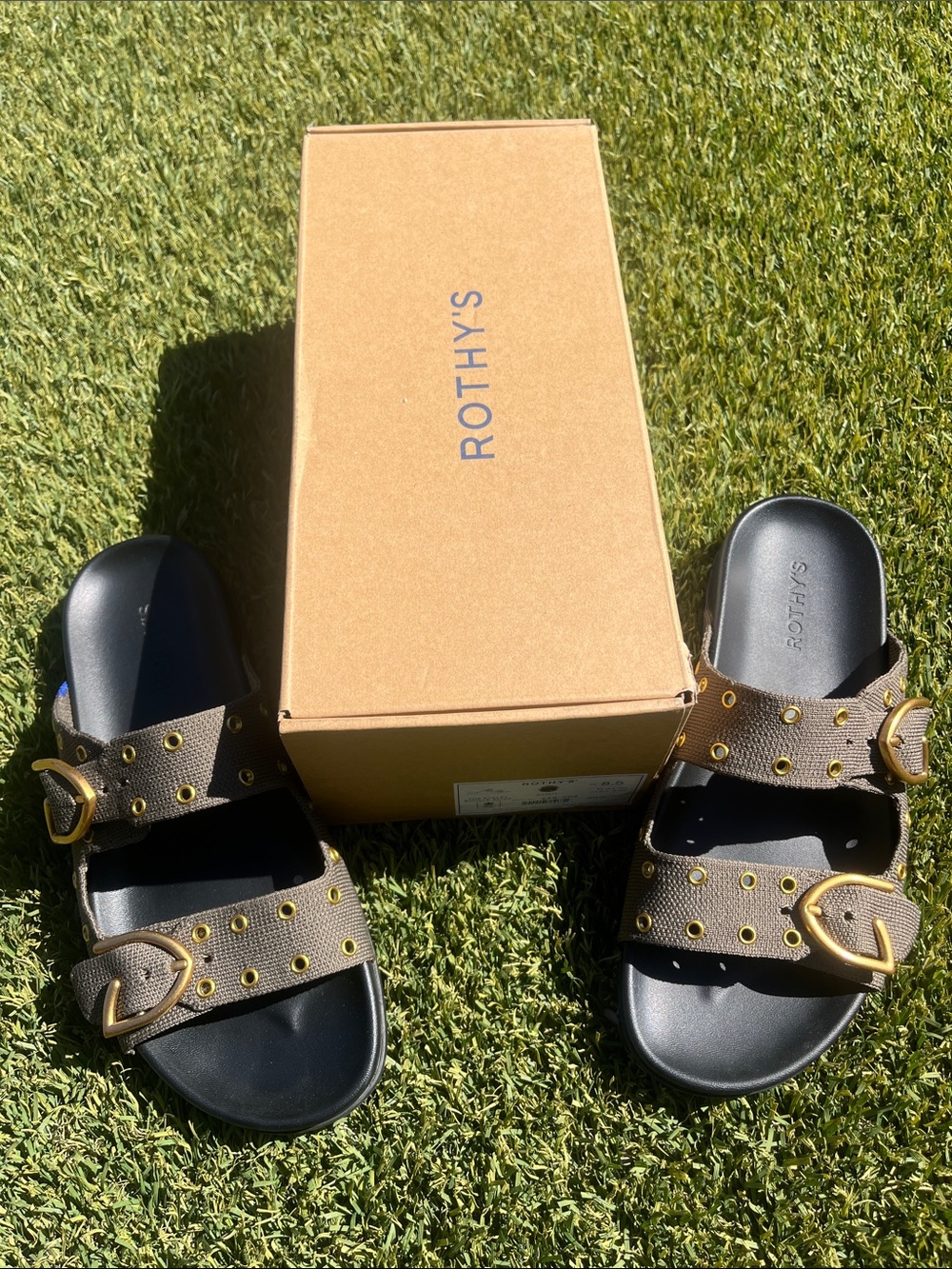 Women’s Rothy’s The Buckle Slide in Eyelit Safari, Size 8.5